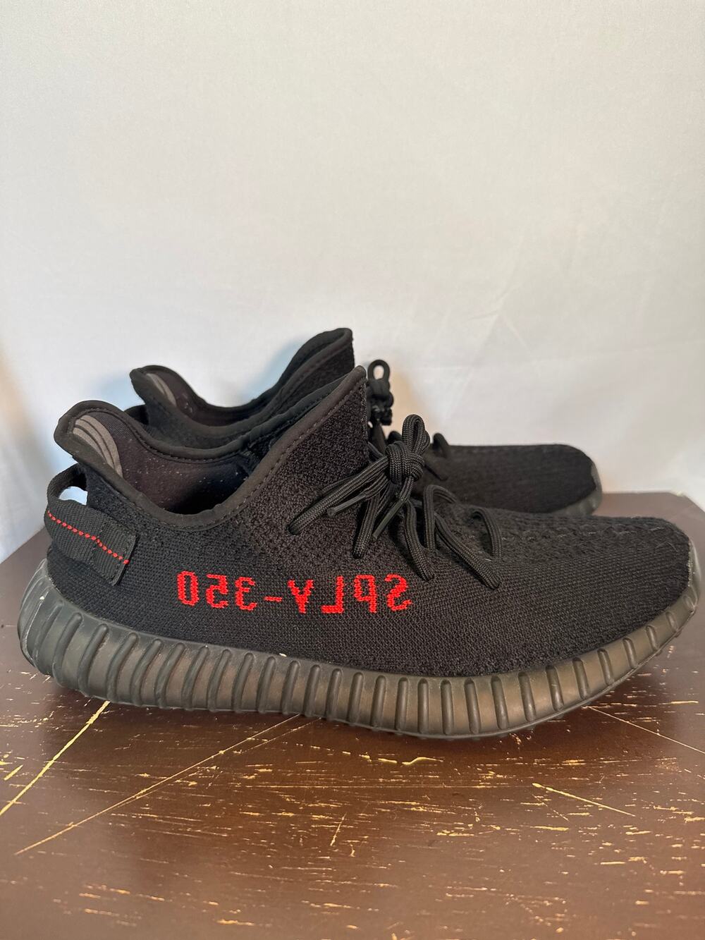 adidas Yeezy Boost 350 V2 Bred Black Red Size 11
